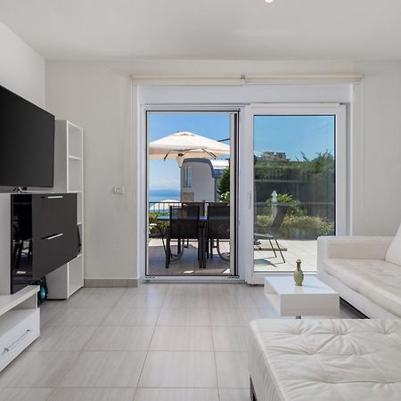 Pool Apartment Maurina Opatija With Sea View Icici Ngoại thất bức ảnh