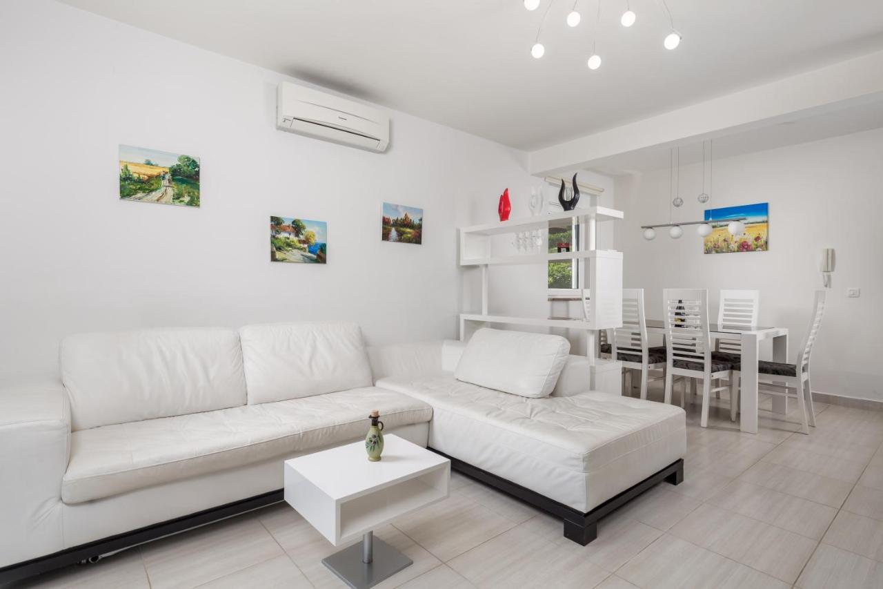 Pool Apartment Maurina Opatija With Sea View Icici Ngoại thất bức ảnh