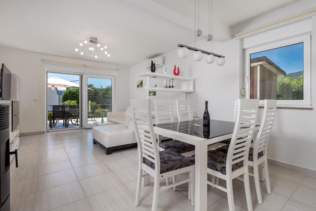 Pool Apartment Maurina Opatija With Sea View Icici Ngoại thất bức ảnh