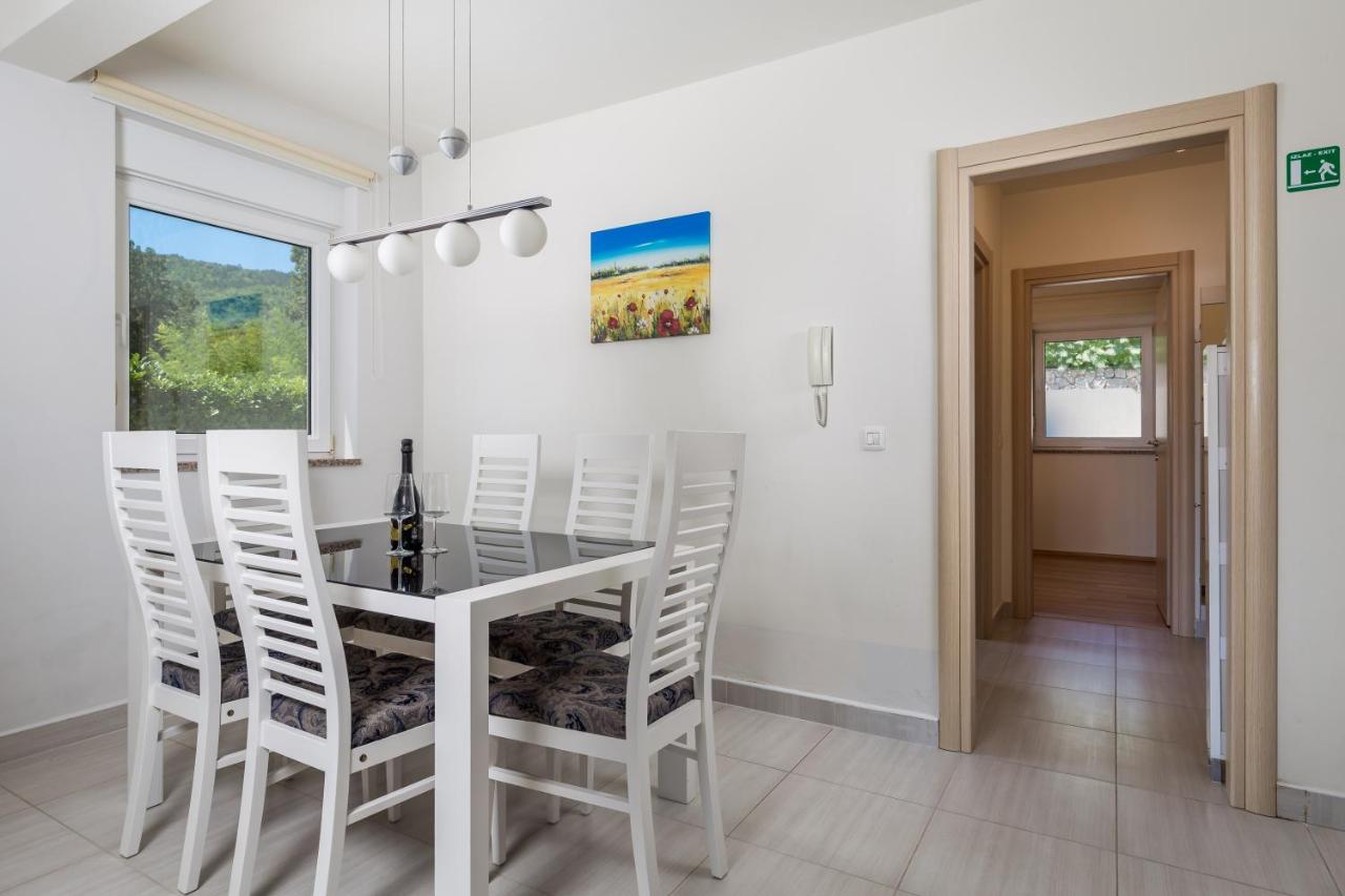 Pool Apartment Maurina Opatija With Sea View Icici Ngoại thất bức ảnh